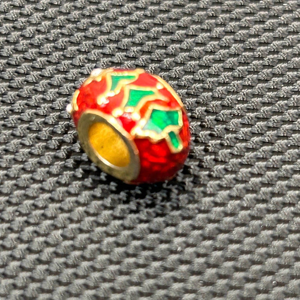 NARTGO  Christmas Tree Enamel Bead Charm Red Green Gold Tone‎ European Slide